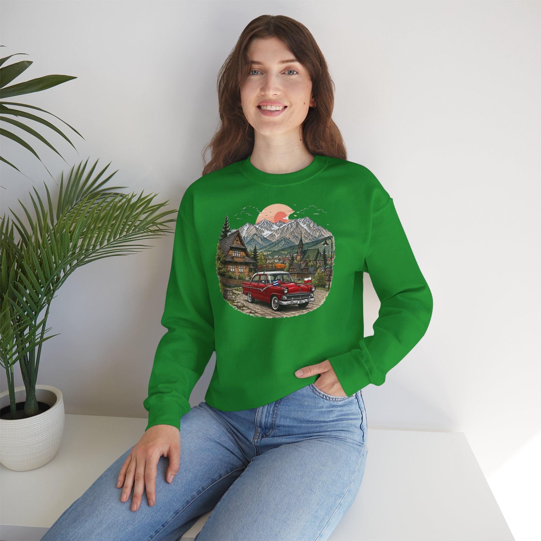 Vintage sweatshirt with the image of a Classic Cuban car in the mountains of Zakopane, Poland